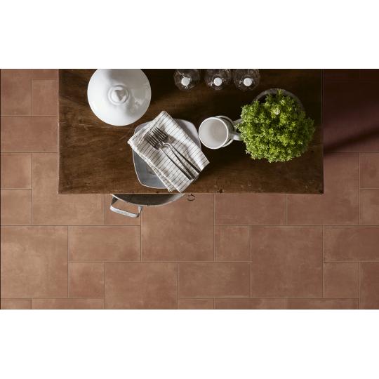 mediterran voros padloburkolat 15x15 kismeteru klasszikus kohatasu kulteri fagyallo csempe cotto tegla szinu vintage jarolap burkolat greslap keramia terasz nappali haloszoba toszkan olasz burkolatok lameridiana lakbe 2.jpg